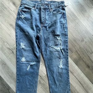 💙NEW💙Old Navy high-waisted slouchy straight cropped and ripped jeans